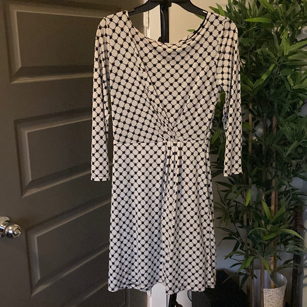 ⭐️geometric pattern jersey dress with liner⭐️